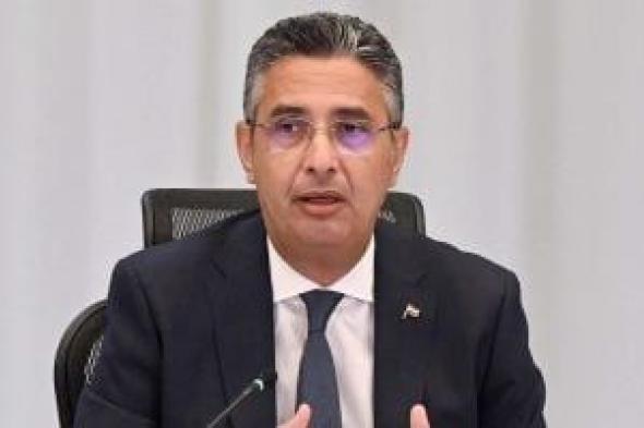 وزير
      التموين
      لـ
      اليوم
      السابع:
      توفير
      سلة
      غذائية
      صحية
      للمواطن
      فى
      المنظومة
      الجديدة