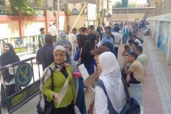 عدد
      الأسئلة
      وتوزيع
      درجات
      مواد
      المجموع
      بالثانوية
      العامة
      استعدادا
      لامتحان
      غدا