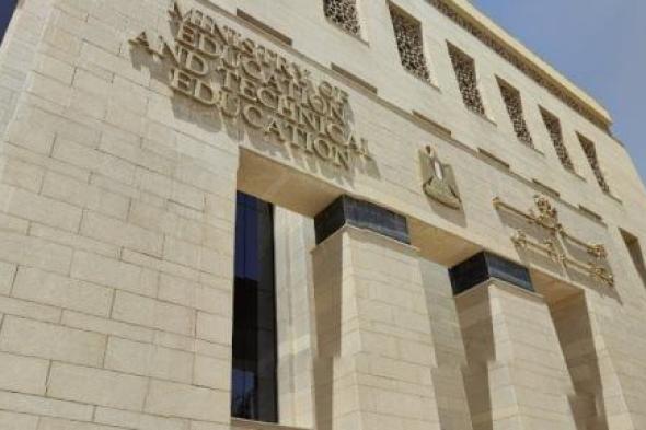 المديريات توجه بتسليم الكتب للمدارس استعداداً للعام الدراسي الجديد